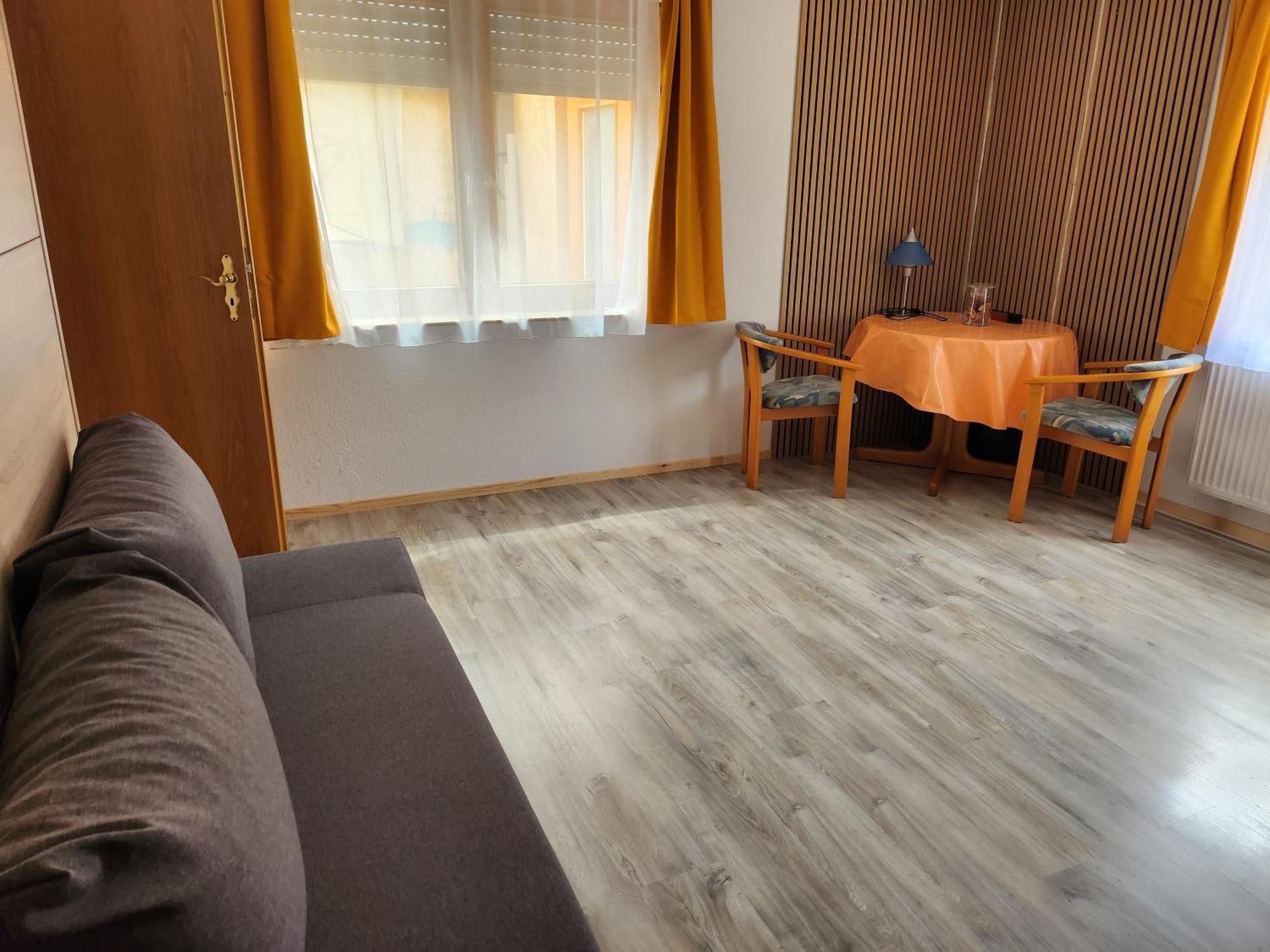 Schellis Gaestezimmer Enzklösterle Exterior foto