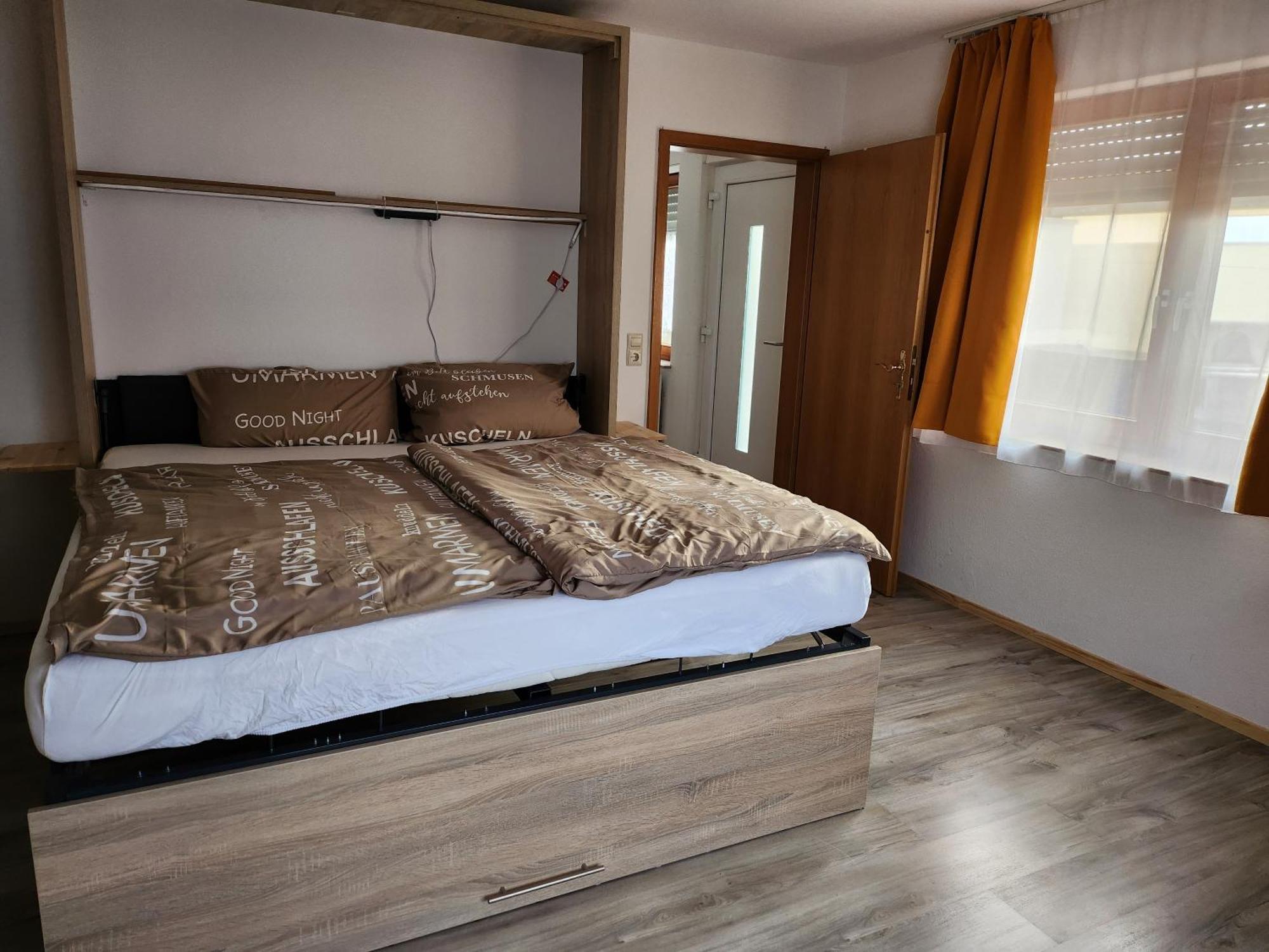 Schellis Gaestezimmer Enzklösterle Exterior foto